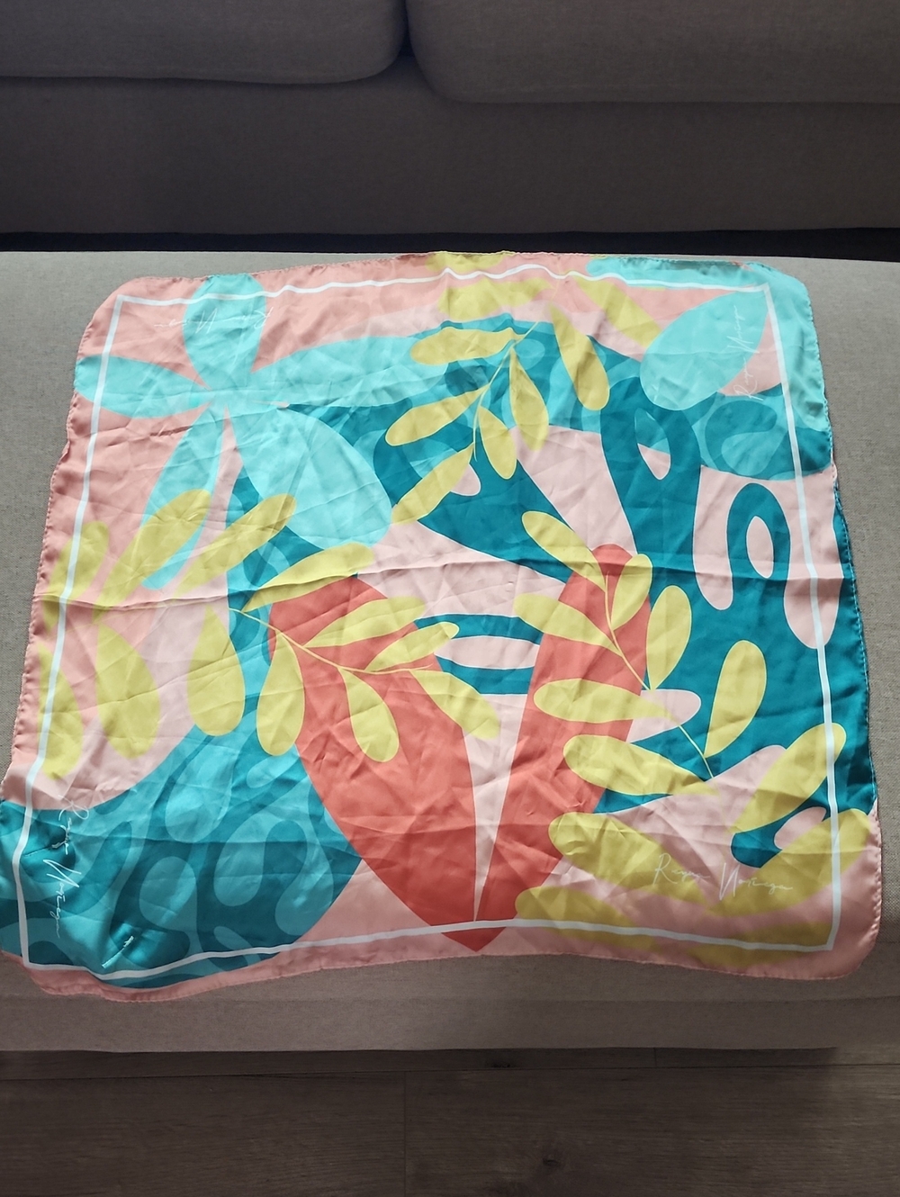 Multi-Color Tropical Satineen Scarf